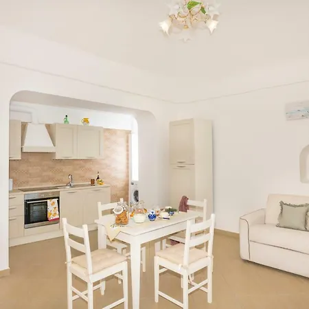 Apartment La Borragine