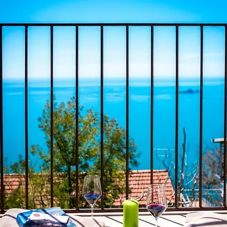 La Borragine Apartment